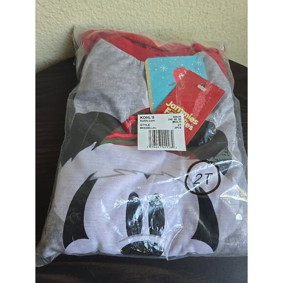 2T Mickey Mouse Christmas pajamas disney holidays matching Flannel Unisex NEW! - Picture 1 of 4
